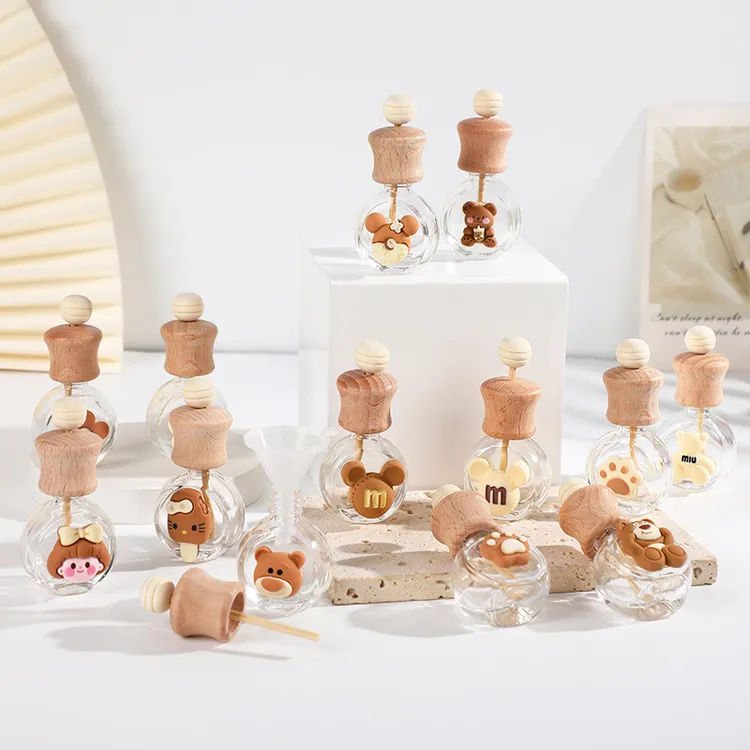 3个装香水花露水香薰挥发瓶 卡通卧室卫生间空调汽车出风口喷瓶