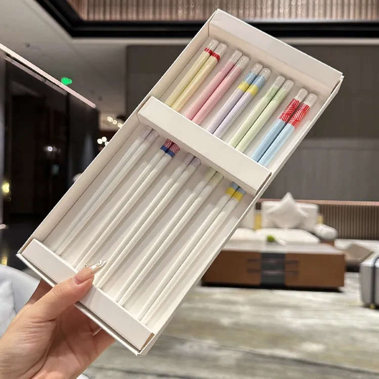 高颜值陶瓷筷子家用防潮防滑防霉耐高温一人一筷家庭餐具高档环保