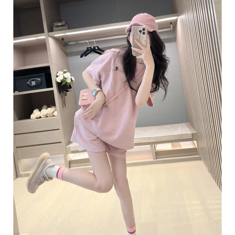 网红粉色休闲运动套装女夏季宽松显瘦小个子洋气时尚休闲短裤套装