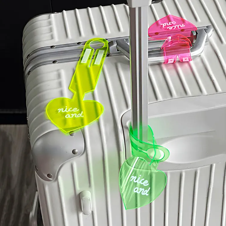 //映调ins荧光行李牌旅行箱吊牌标识牌托运防丢标签挂牌商品图