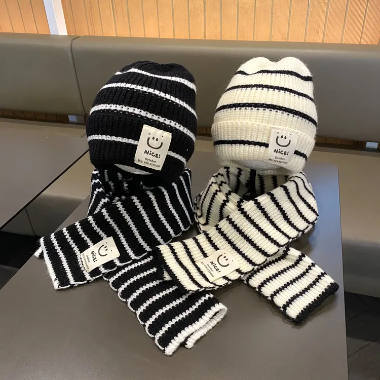 儿童帽子围巾两件套韩版简约条纹针织帽男女童秋冬保暖护耳毛线帽