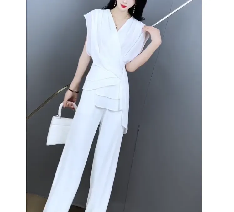 2024夏季新款女装网红时尚潮流韩版小众轻熟名媛无袖两件套女