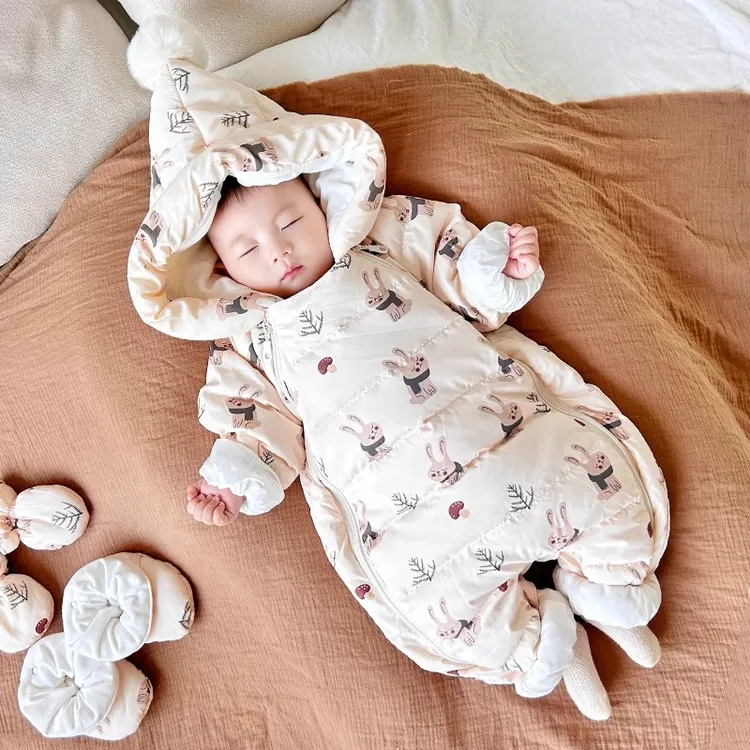 【巴拉宝贝专属】婴儿连体羽绒服新生婴幼儿连体衣外出服男女哈衣服