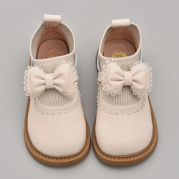 女童皮鞋女童鞋2025新款软底儿童中大童春秋英伦单鞋公主鞋百搭