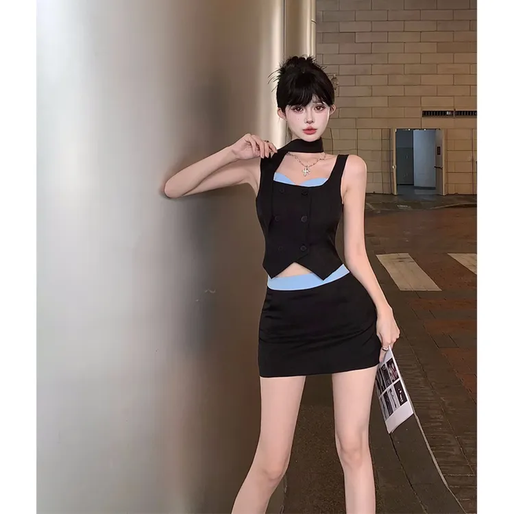 设计感小众马甲背心上衣女2025春季新款纯欲风辣妹修身显瘦短裙子
