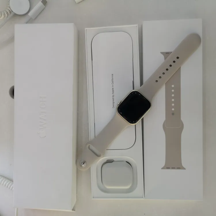 99新 Apple/苹果 二手苹果手表S9 41mm 全套99新 全国联保