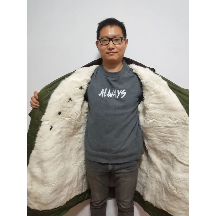老黄扣子长款大衣防寒保暖男士长款大衣