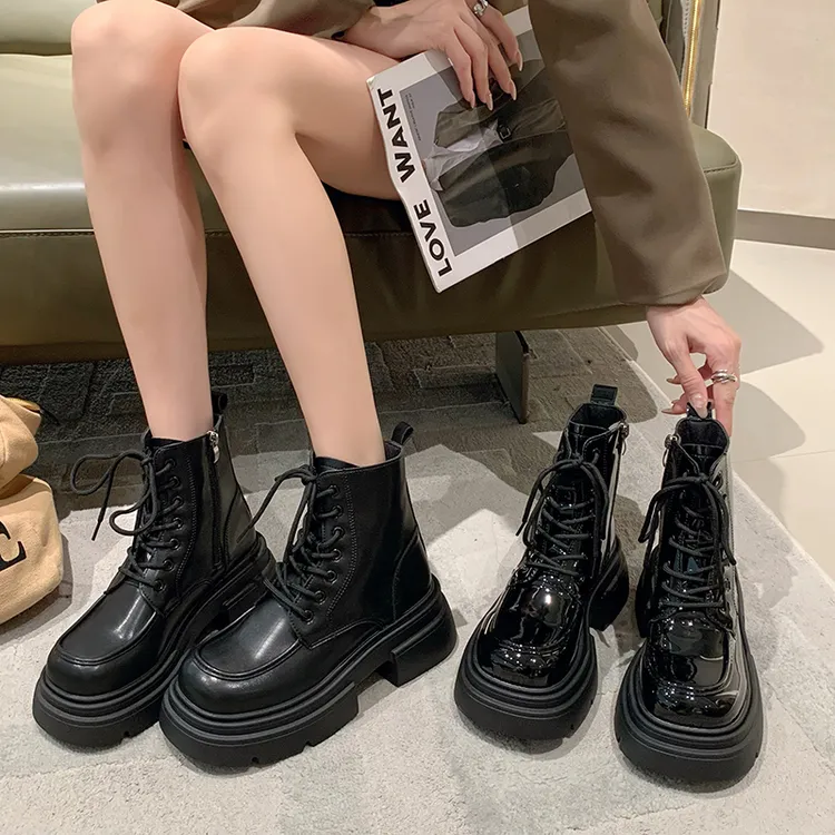 真皮黑色系带侧拉链短靴2023秋季新款厚底粗跟圆头马丁靴女英伦风