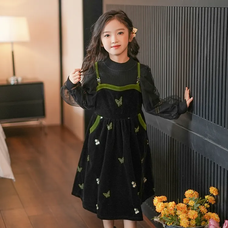 53249【微光萤火】女童名媛风套装丝绒背带裙秋装儿童加绒绣花裙