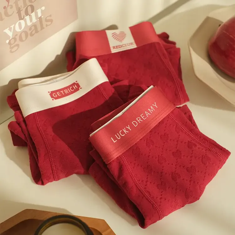 大红色爱心男士内裤男款新年棉中腰平角大码四角裤头本命年