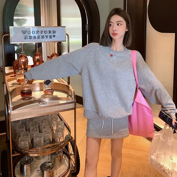 FFF2312736K 基础套头卫衣+大口袋短裙FFF2312736W