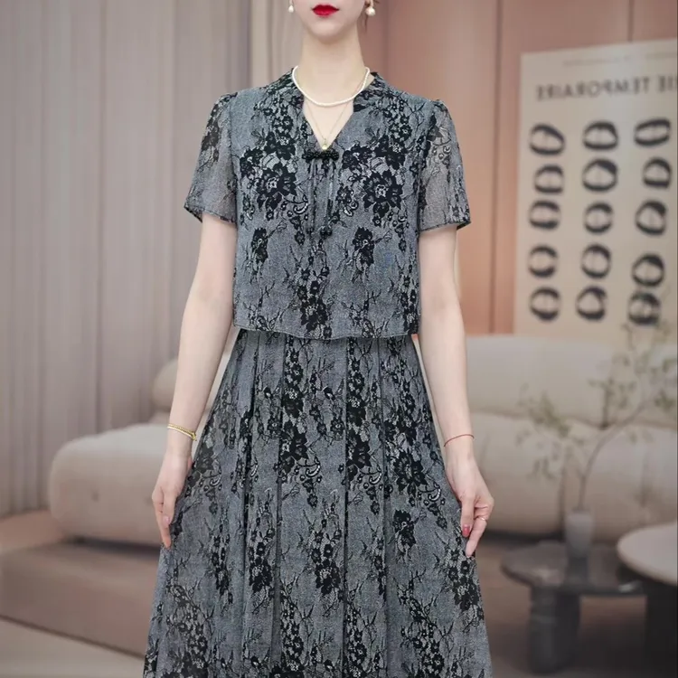 2024春夏新款复古印花宽松显瘦女装连衣裙成熟风假两件过膝a字裙