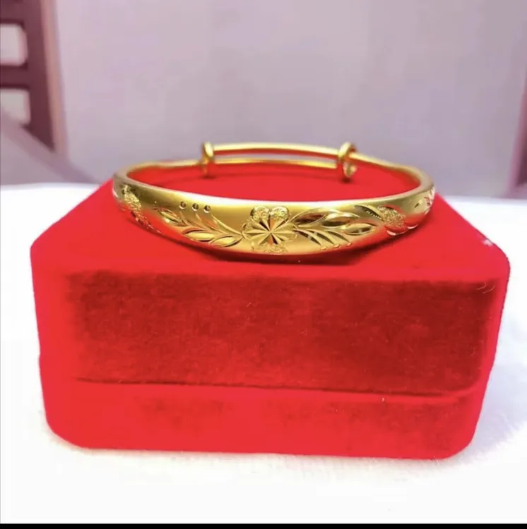 钛钢手镯 花开富贵拉伸手镯高端大气上档次