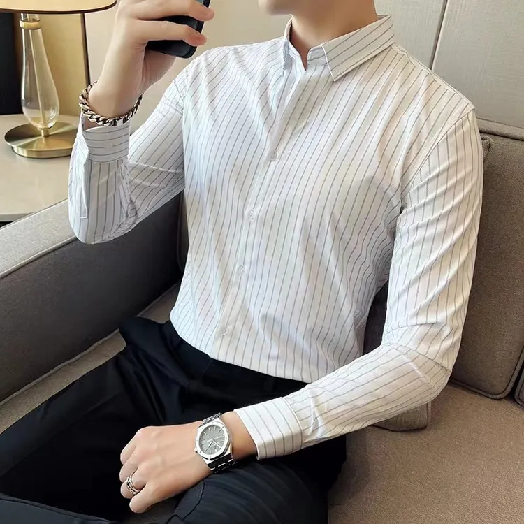 秋季高级感白色条纹衬衫男士长袖商务休闲衬衣修身免烫百搭黑衬衫