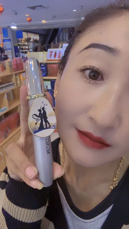 AGAG广角翘密睫毛膏拍一发2