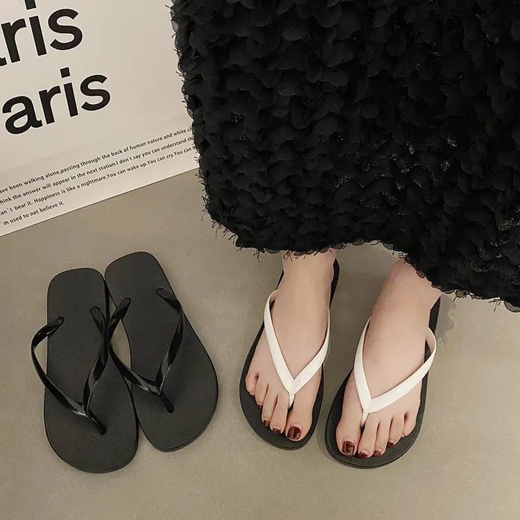 纯色人字拖女士凉拖鞋防滑夹脚趾休闲学生宿舍拖鞋沙滩鞋外穿夏季