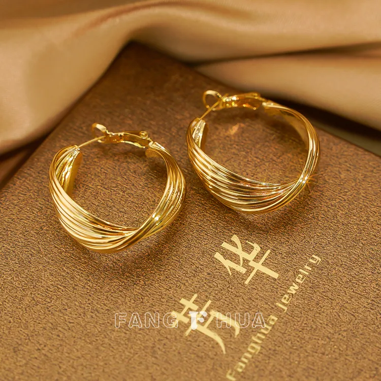 铜合金耳饰 25年新款麻花圆圈显瘦高级感耳圈小众复古百搭时尚