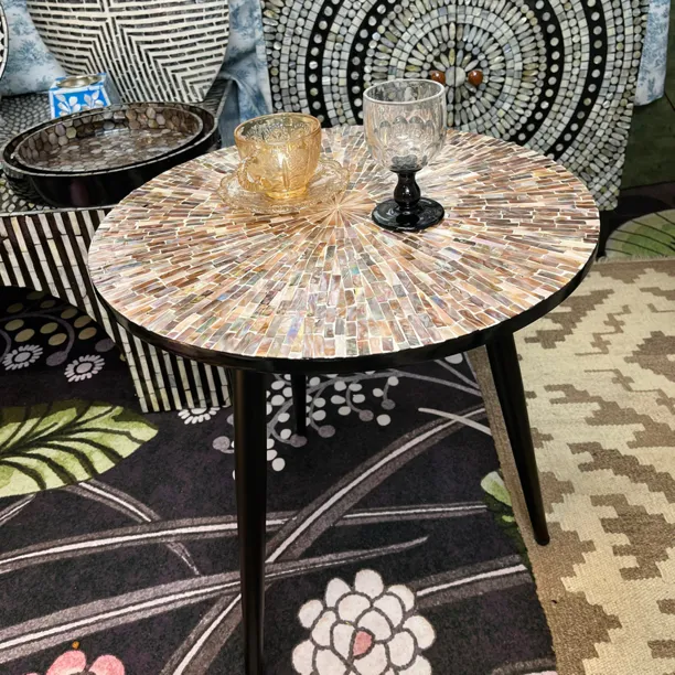 粉金鲍全贝壳小茶几直径55高度60圆形别墅户外客厅家用阳台酒店