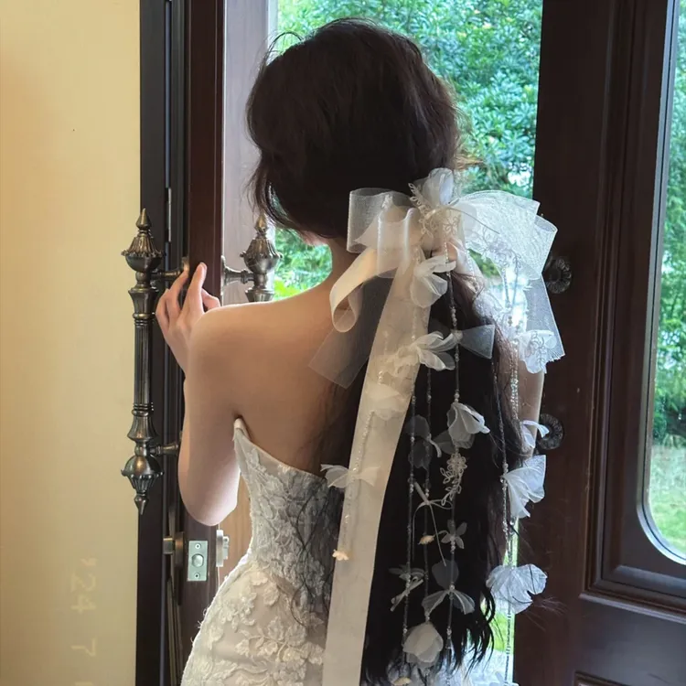 新款仙美长飘带铃兰花网纱蝴蝶结发夹新娘婚纱礼服后脑勺发夹婚礼