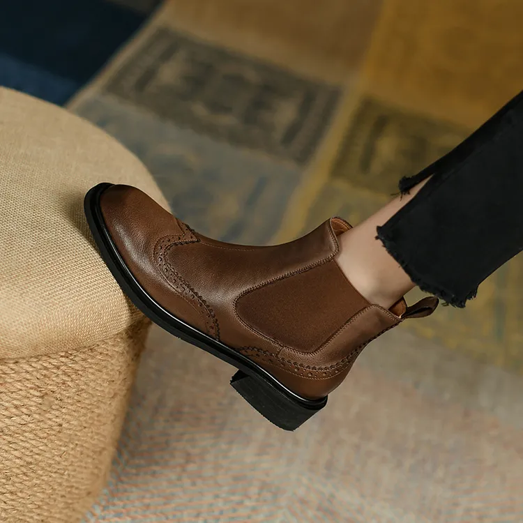 2025年真皮布洛克短靴女秋冬单靴马丁靴法式复古平底切尔西靴踝靴