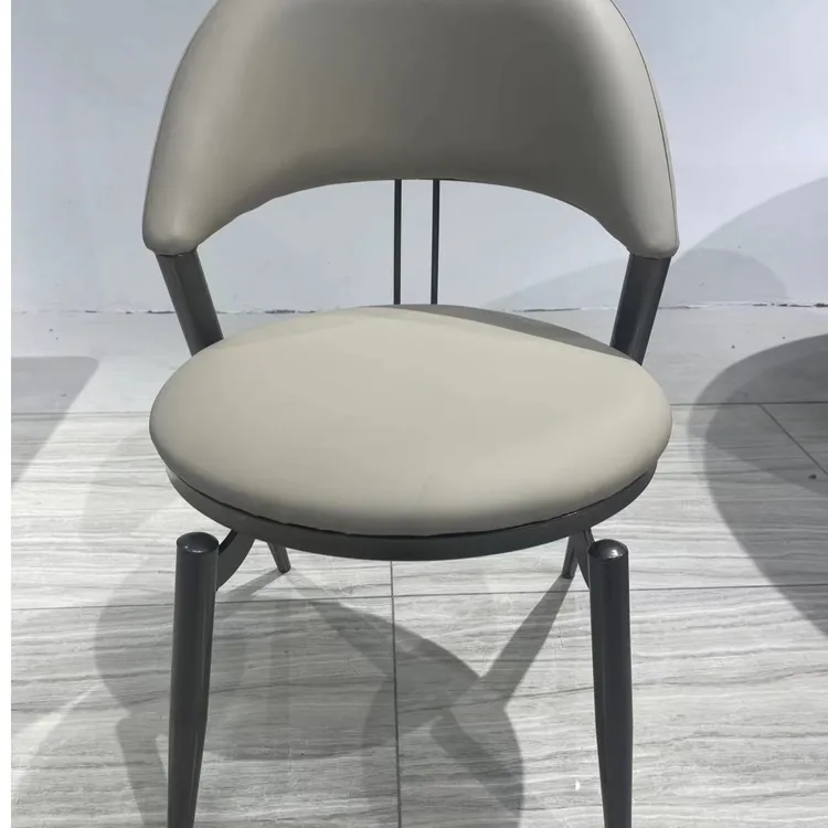 意式设计师靠背椅酒店洽谈桌椅轻奢高端餐椅家用现代创意皮艺椅子