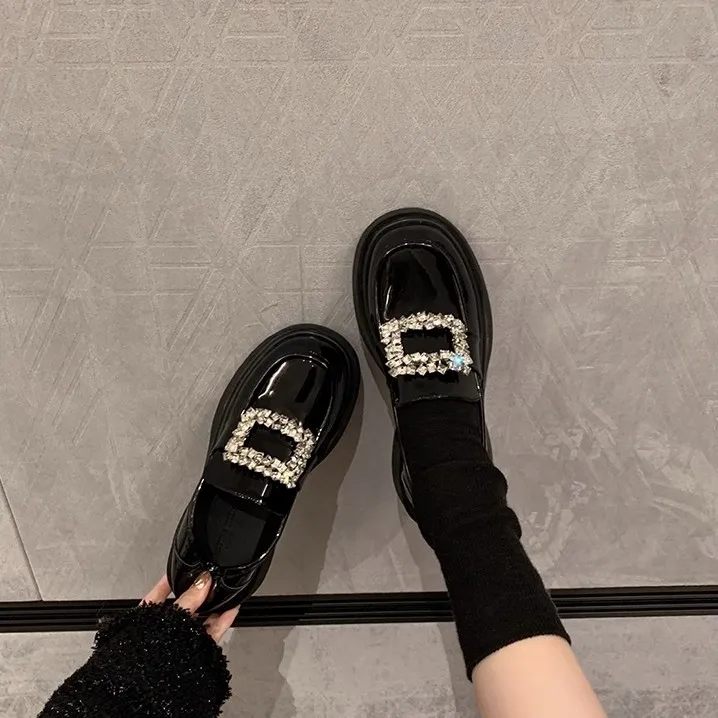 【凡舒专属】圆头水钻方扣厚底粗跟乐福单鞋女小皮鞋E3302043