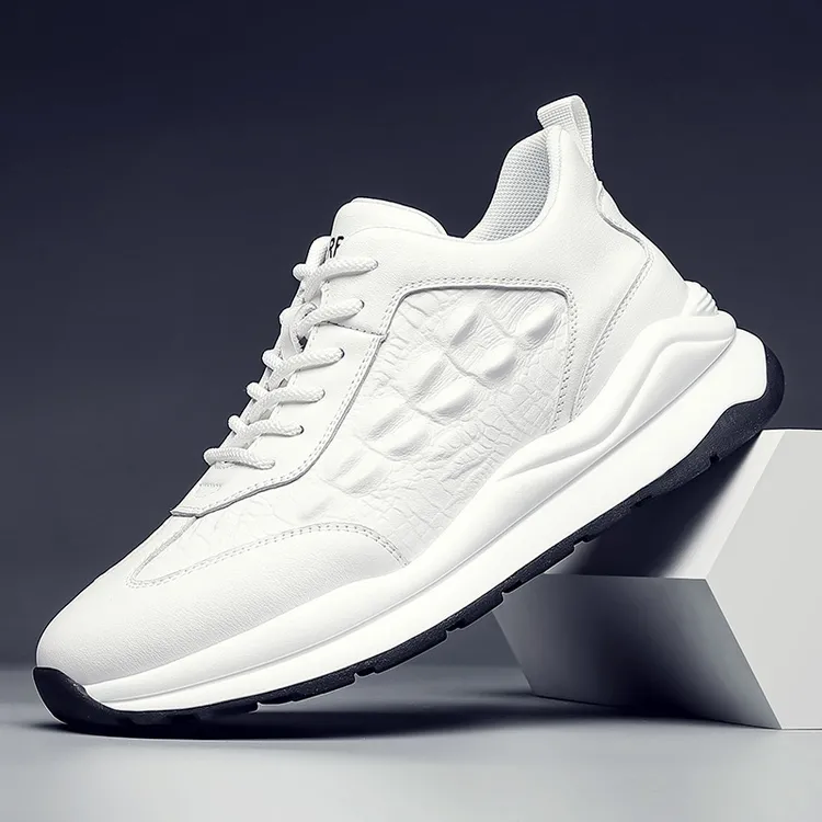 新款运动真皮厚底休闲男鞋头层牛皮软底百搭透气男鞋时尚百男士运