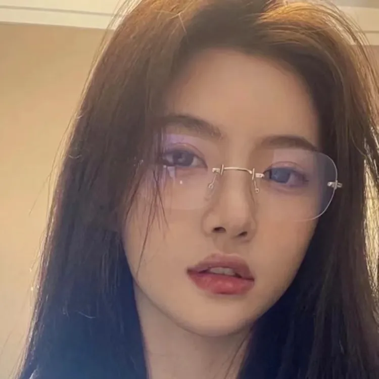 韩版无框近视眼镜女防蓝光可配度数网红明星同款时尚无边框近视镜