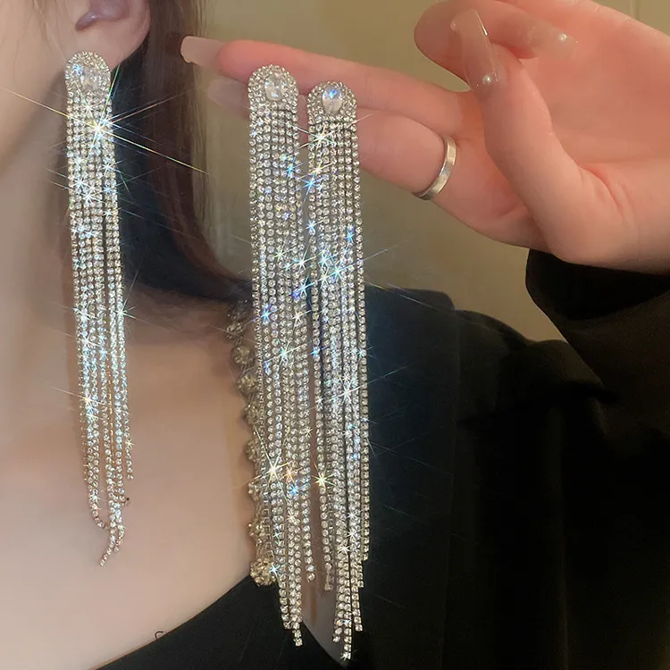 合金耳饰 1098超闪镶钻椭圆锆石长款流苏耳环轻奢感新款高级感亮0