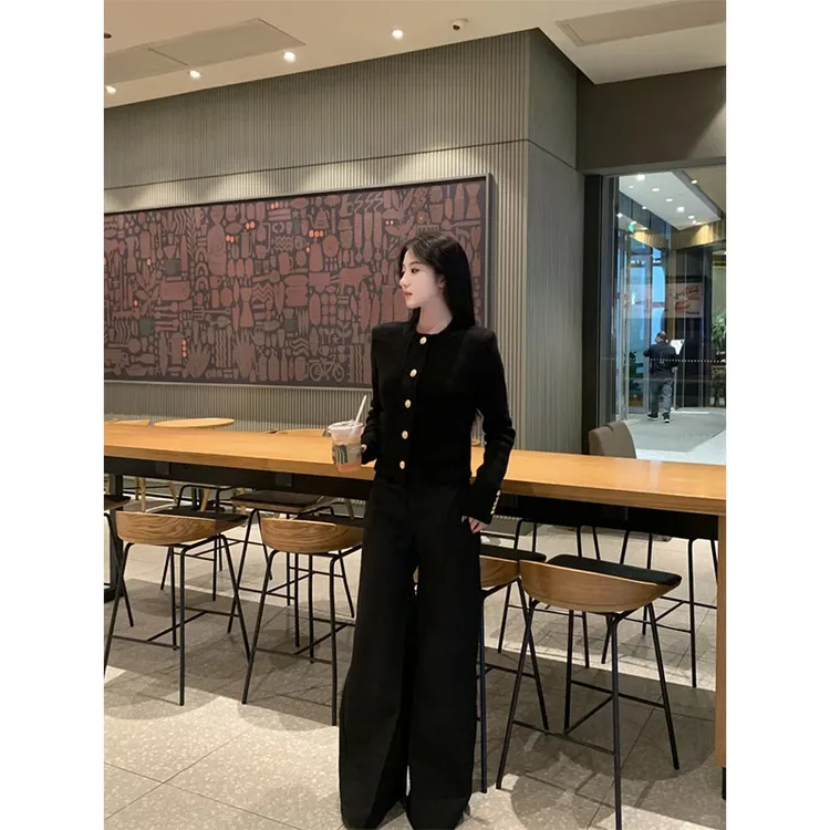 2025秋冬新款法式千金风气质短款长袖外套上衣高腰显瘦休闲长裤女