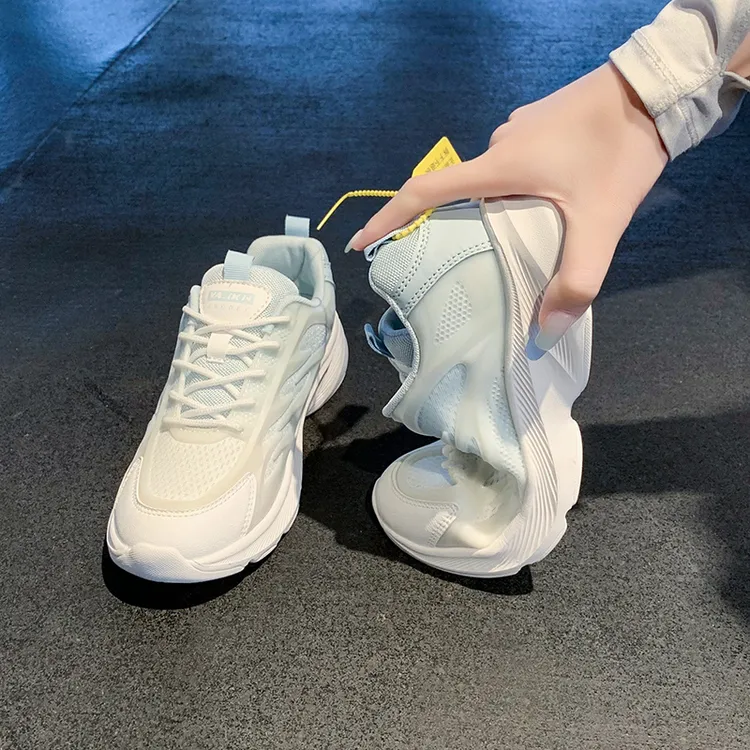 跑步鞋女款2025新款网面百搭跑鞋轻便厚底秋季白色休闲运动鞋女鞋