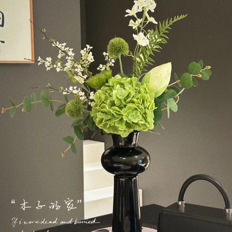 现代软装客厅插花轻奢餐桌花艺茶几摆件简约绿色仿真花束样板房间