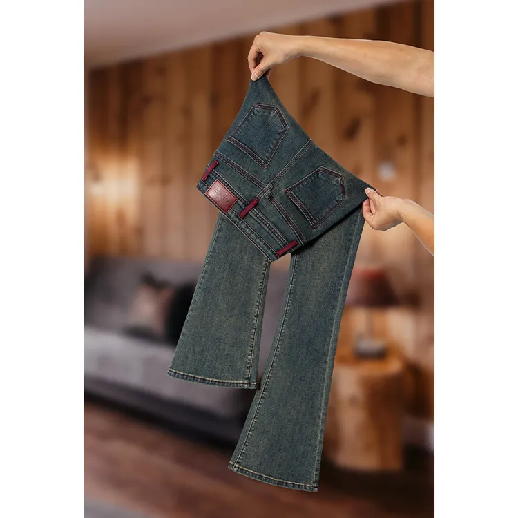 单裤/加绒高品质喇叭牛仔裤女2024秋季新款高腰安可拉红微喇叭裤