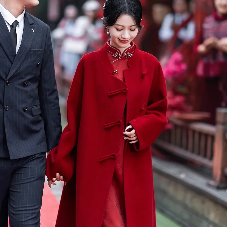 2024年秋冬新款时尚喜庆双面呢羊毛大衣女中长款结婚新娘毛呢外套