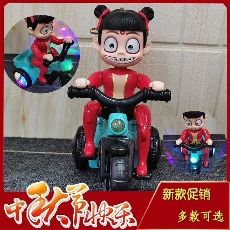 儿童电动360°哪吒特技三轮车魔童闹海灯光音乐旋转男孩女孩玩具车