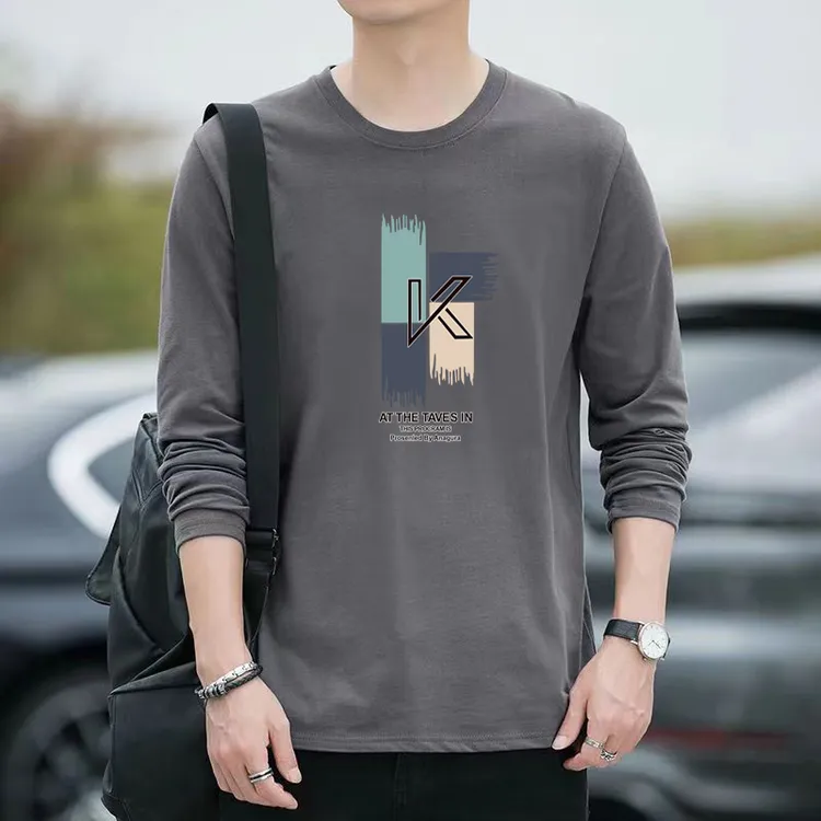 男长袖T恤打底衫休闲宽松圆领长袖男T恤青年学生新款纯棉打底衫