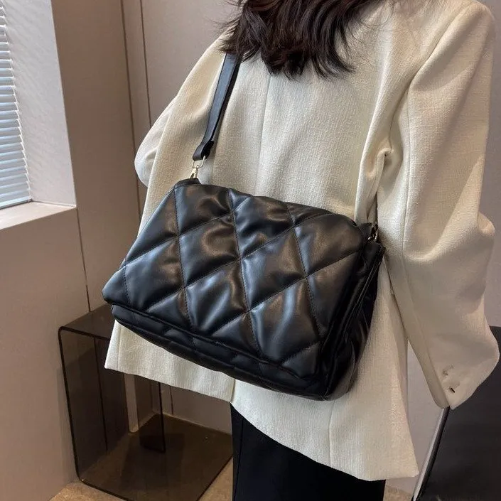 Scarlet Wong斜挎包大容量新款春夏菱格网红洋气时尚百搭小众简约