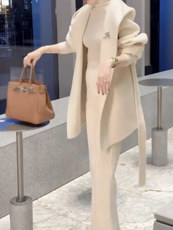 新款时尚洋气精品女装S888