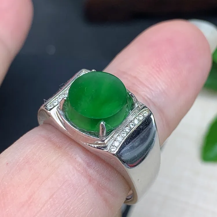 优惠新品纯天然A货翡翠925银托圈口老坑冰种绿色无事平安牌戒指
