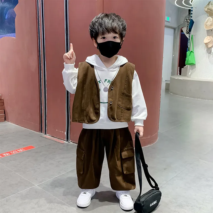 男童秋装套装2025新款洋气宝宝春秋时髦衣服痞帅儿童炸街三件套潮