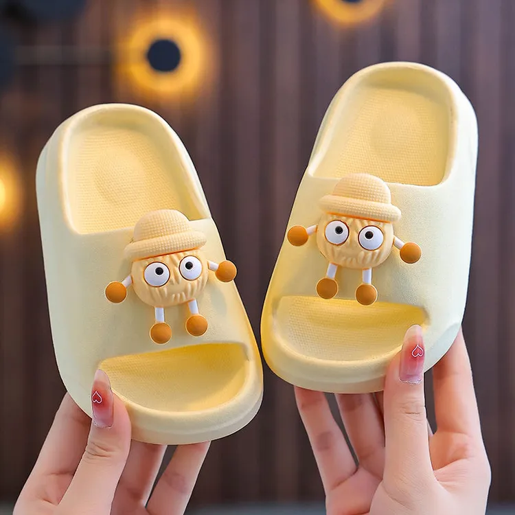 不臭脚EVA儿童拖鞋卡通防臭防滑加厚踩屎感软底外穿室穿居家宝宝