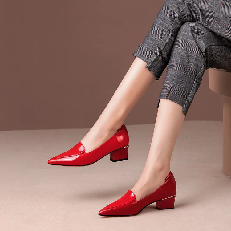 高跟鞋女2025春夏季新款真皮尖头中跟单鞋红色小皮鞋粗跟瓢鞋女鞋