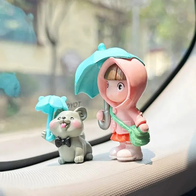 网红迷你卡通可爱打伞女孩汽车内饰品中控窗边三角窗车载解压摆件