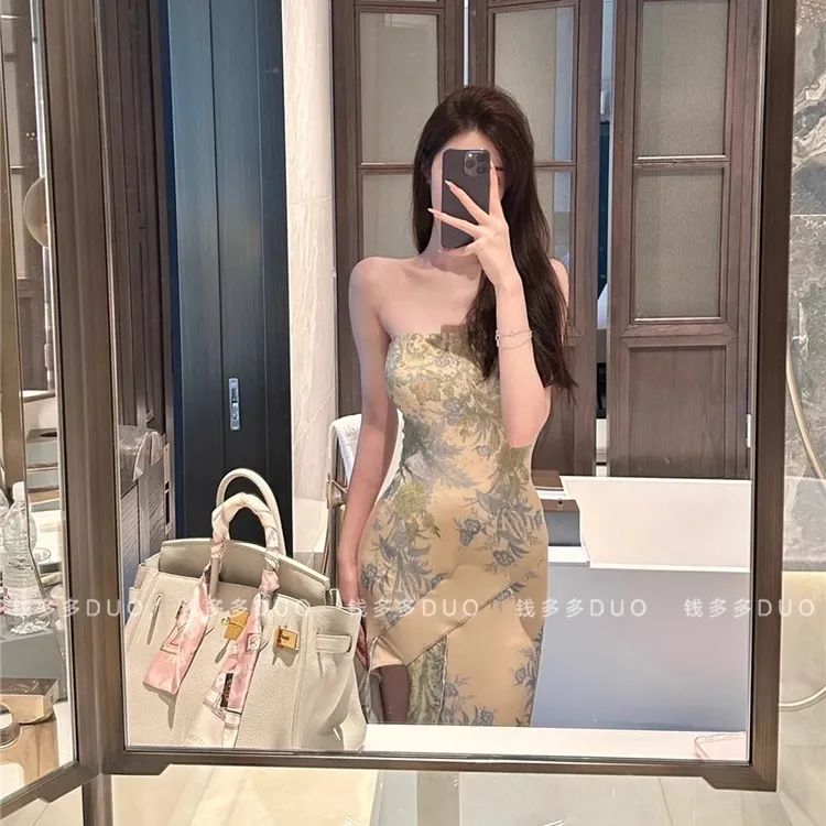 性感抹胸连衣裙收腰名媛高级感纯欲海边度假开叉显瘦长裙女