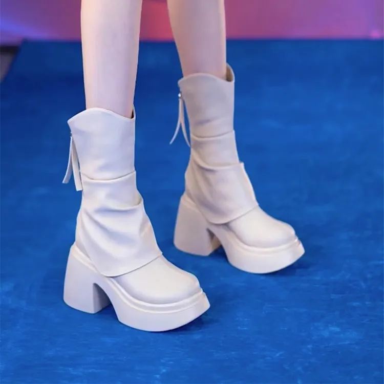 小个子厚底增高瘦瘦靴女2025秋冬靴子高跟新款短靴时尚拼接马丁靴
