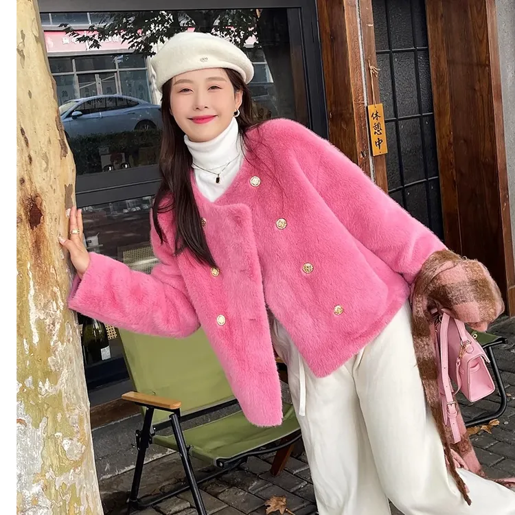 高品质细腻舒服毛绒外套女皮毛一体保暖显瘦小香风外套上衣麂皮绒