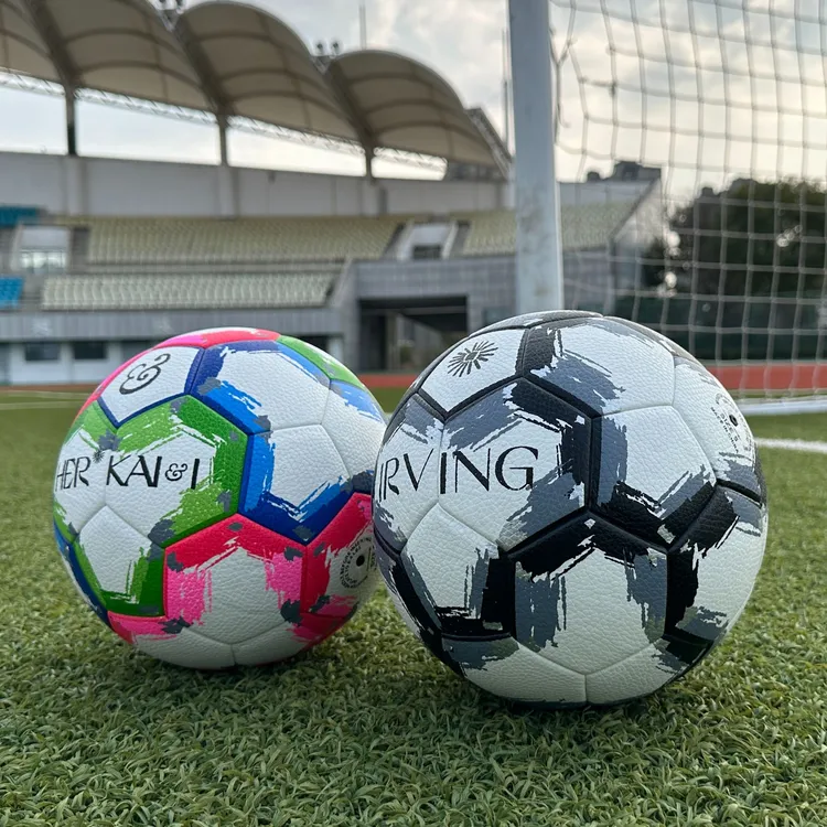 官方正品无缝热粘合足球PU联名款5号成人4号儿童中小学生比赛用球