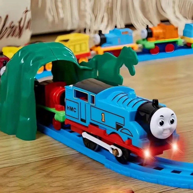 磁性托马斯小火车电动系列合金轨道小汽车儿童3-6岁男孩玩具礼物