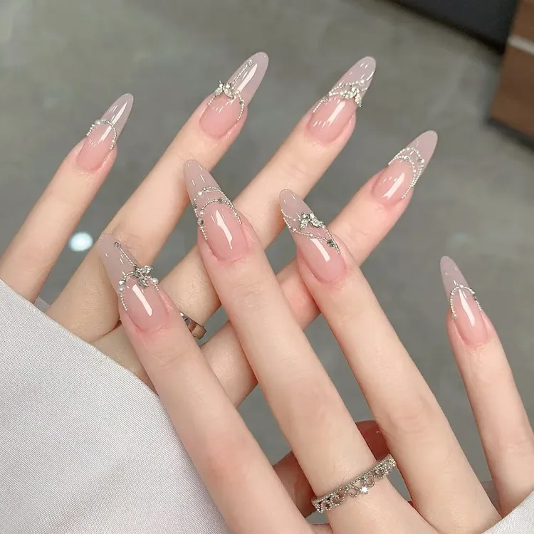 穿戴甲仙女显白温柔纯欲蝴蝶链条手工定制美甲成品美甲穿戴甲片