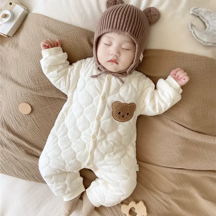 2025秋冬薄棉男女宝宝加棉外传保暖连体衣新生儿满月外出爬服哈衣